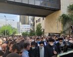 نماز  شیخ حسن خمینی بر پیکر مرحوم دعایی+ تصاویر