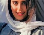 ست آبی دوست داشتنی الناز شاکردوست همرنگ چشم هایش| الناز شاکردوست هم به تزریق زیبایی صورت روی آورد!| جواهرات گران قیمت الناز شاکردوست