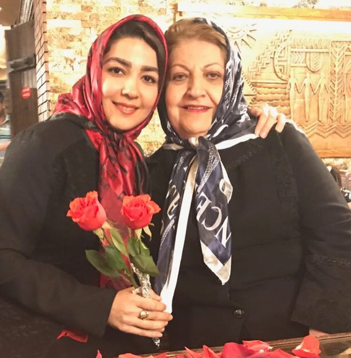 تولد لاکچری دختر سارا صوفیانی / فاصله سنی عجیب سارا با همسرش امیرحسین / تصاویر 