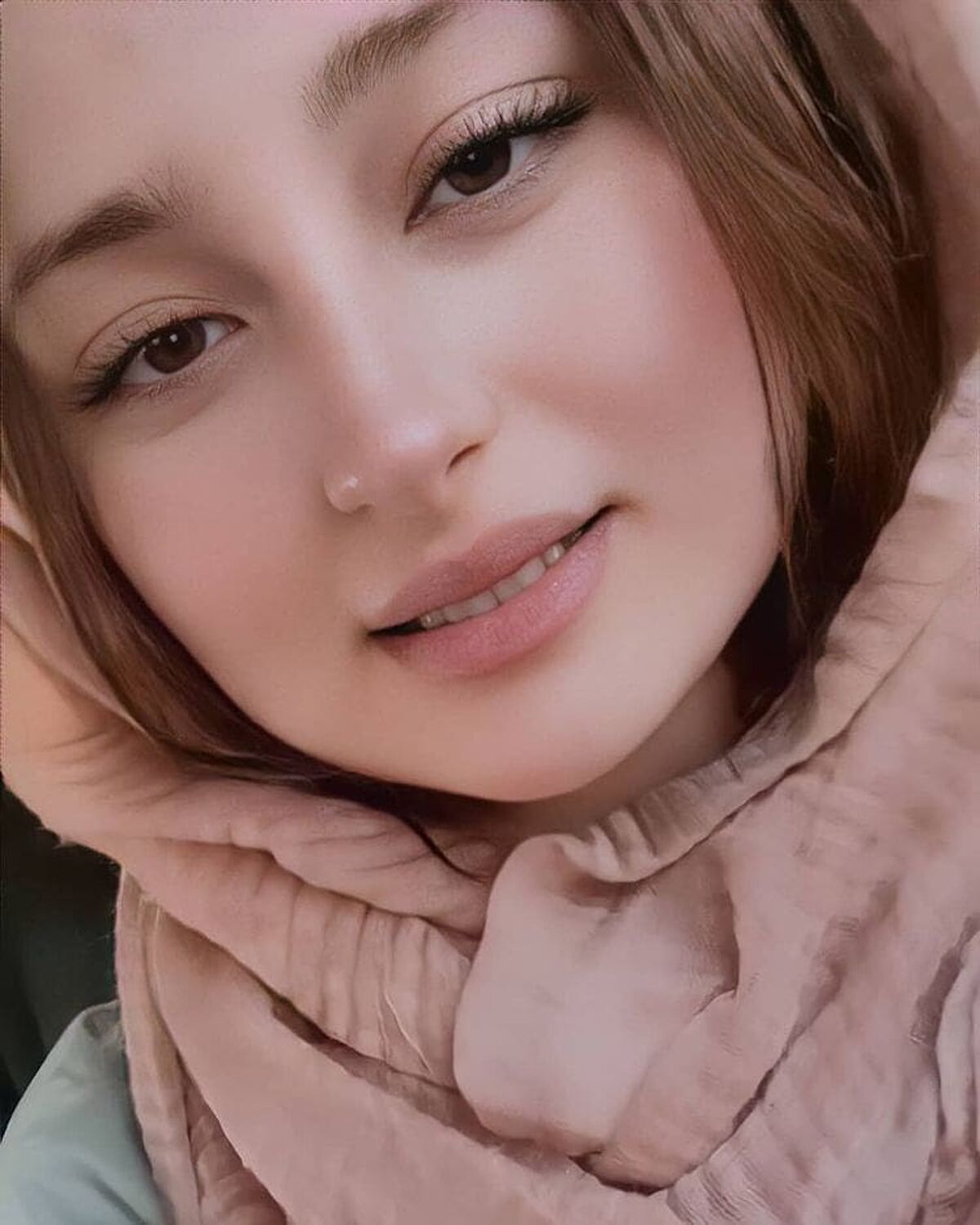سارا و نیکا از دست رفتند| وضعیت ناجور سارا و نیکا در سوئد