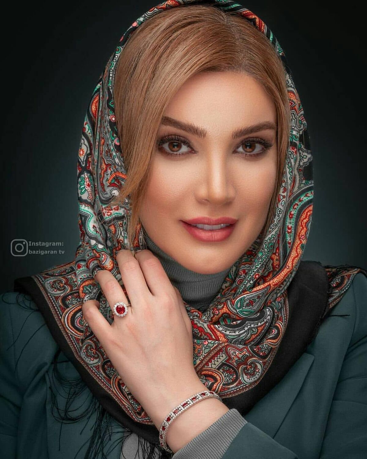 اولین عکس از  مرد خیلی خوشتیپ زندگی متین ستوده | برادرش از خودش خوش قیافه تره! 