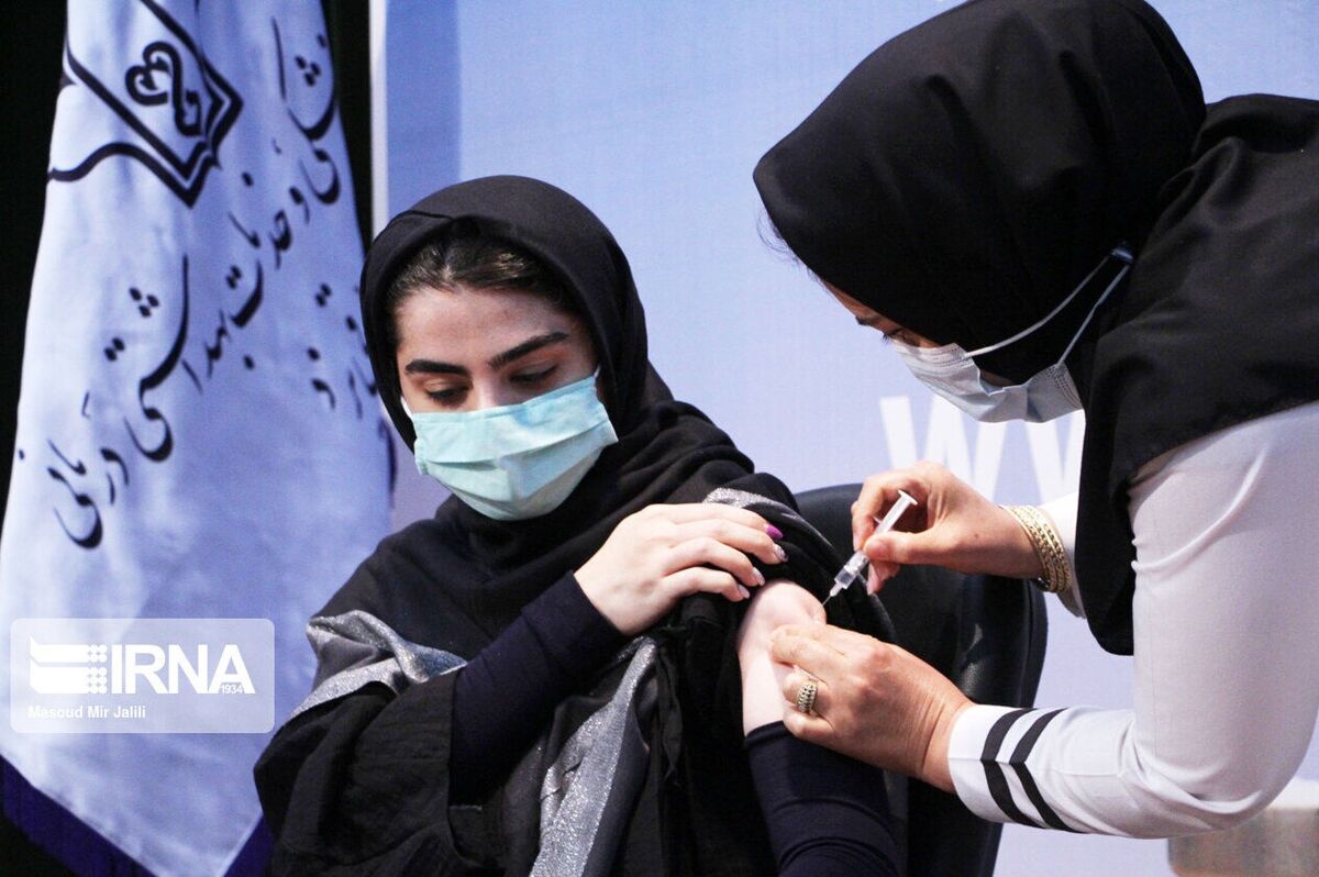 تزریق واکسن کرونا به دهه هشتاد هم رسید  