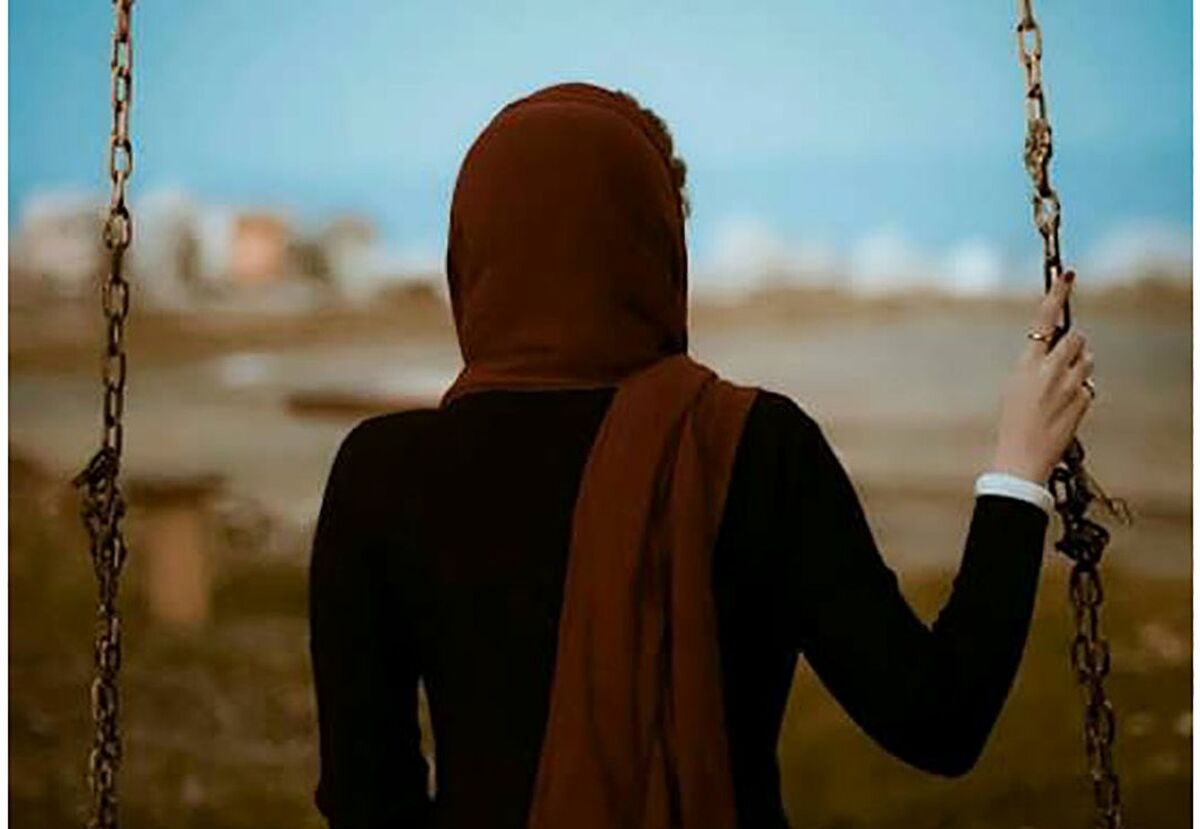ماجرای عجیب خودکـشی ۲ دختر نوجوان | ۴۰ دقیقه با دست از پل عابر پیاده آویزان بودیم!