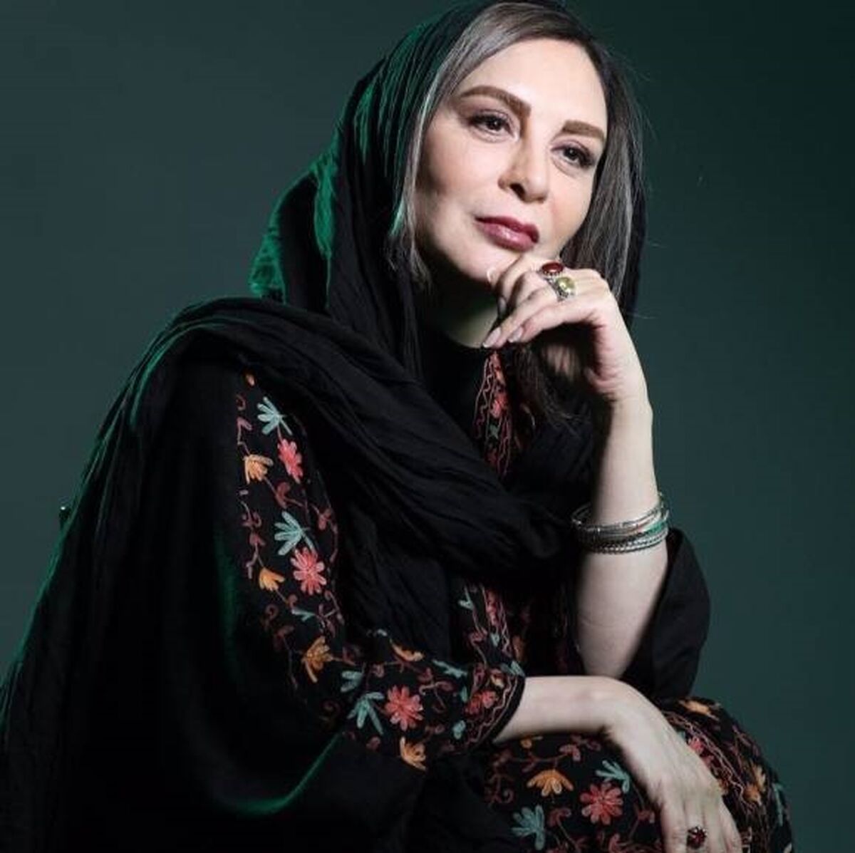 عکس عروسی افسانه بایگان در کنار مجید مظفری + عکس زیر خاکی 