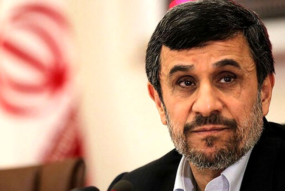 کارنامه اقتصادی محمود احمدی‌نژاد / ۷۰۰ میلیارد دلار درآمد نفتی چه شد؟