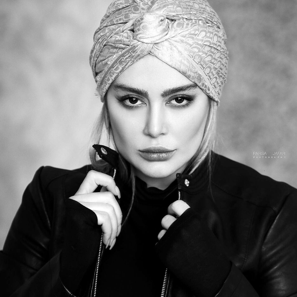 سحر قریشی در کنار آرش ظلی پور