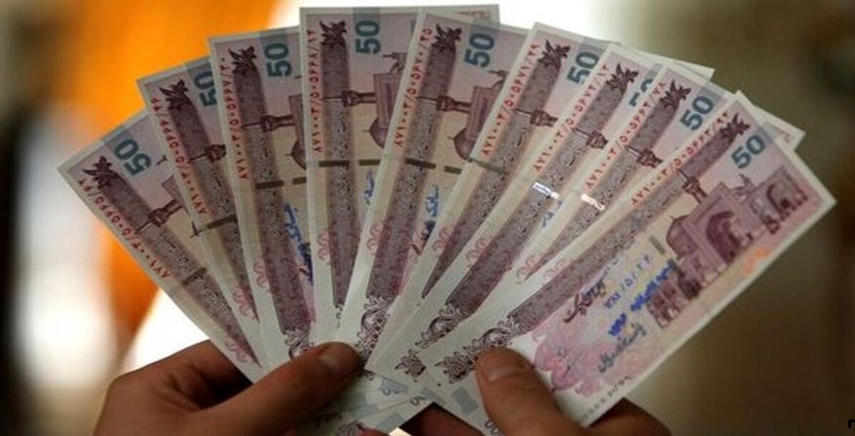 این دسته بازنشستگان مشمول افزایش حقوق نمی شوند | از افزایش 40 درصدی مستمری و حقوق بازنشستگان تا رسیدن رتبه‌بندی معلمان به مرحله پرداخت | حقوق کارمندان و بازنشستگان دوباره افزایش می‌یابد؟