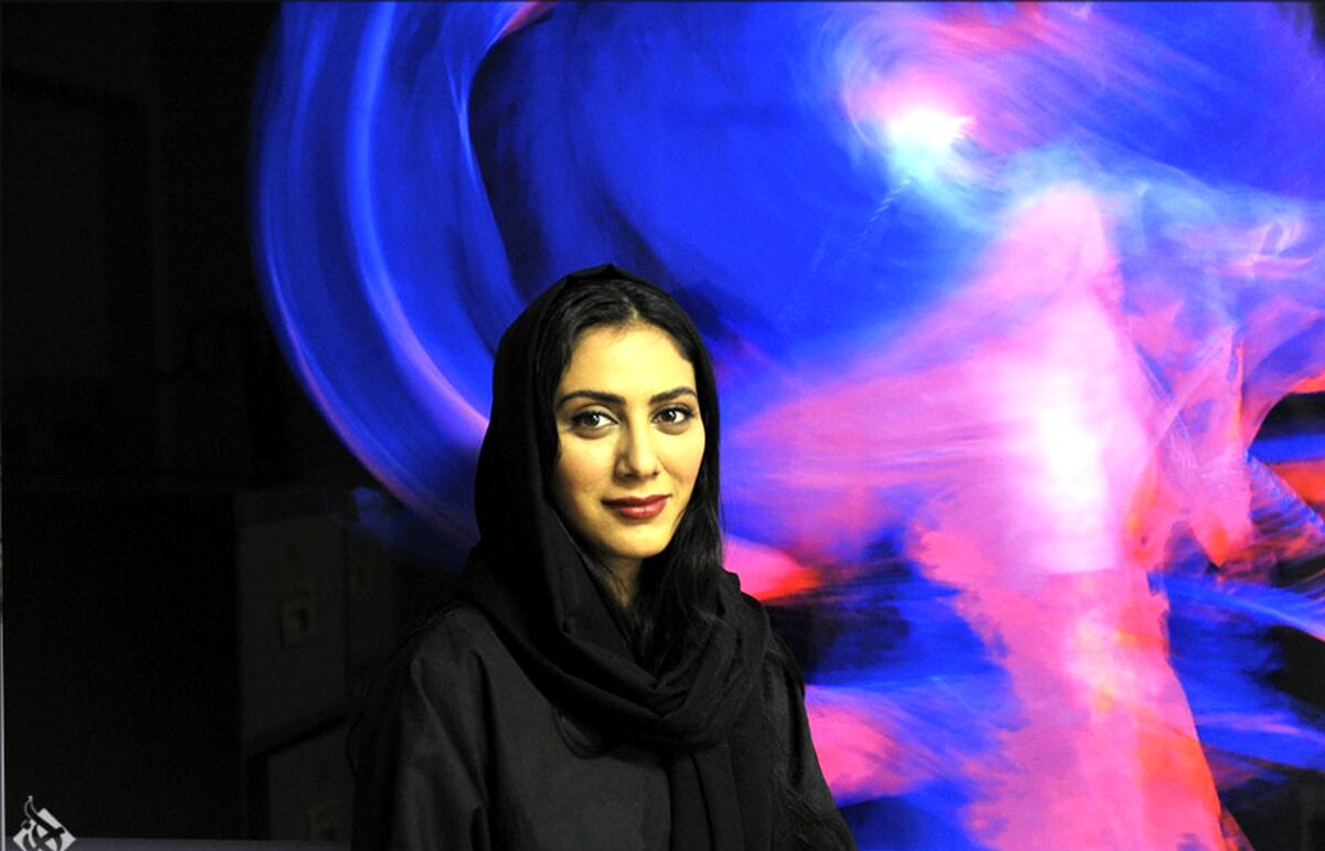 اجرای مجازی مونا فرجاد در اینستاگرام