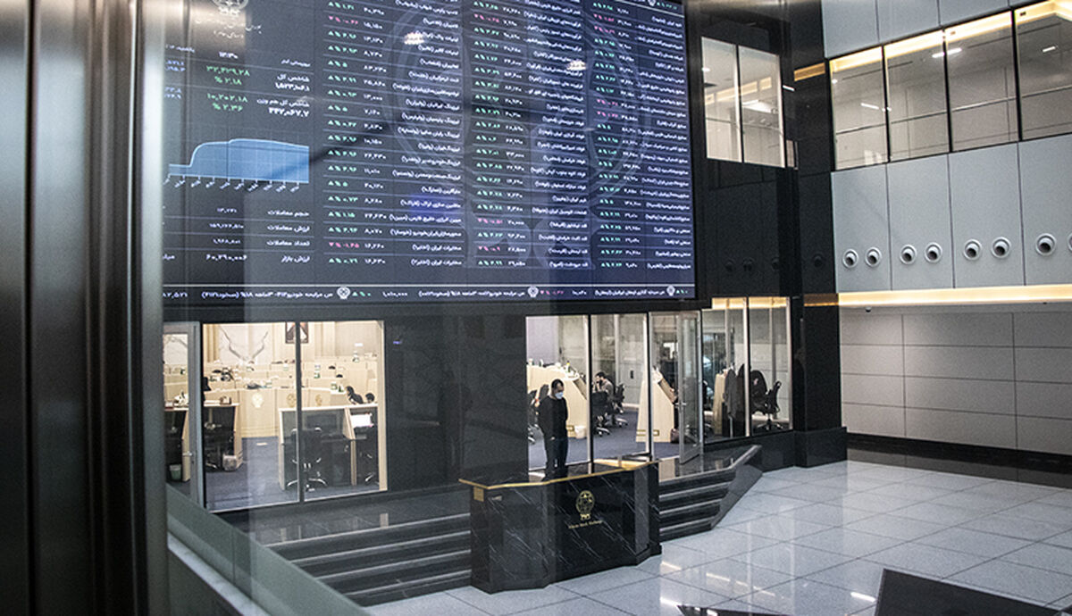 تزریق پول بازهم حال وضعیت بورس ایران را خوب نکرد 
