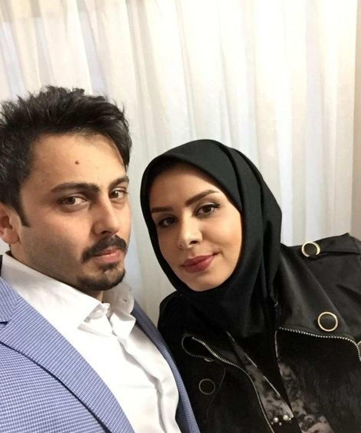 خانم مجری اخراجی با رنگ موی بلوند | عکس خانم مجری خبرساز شد