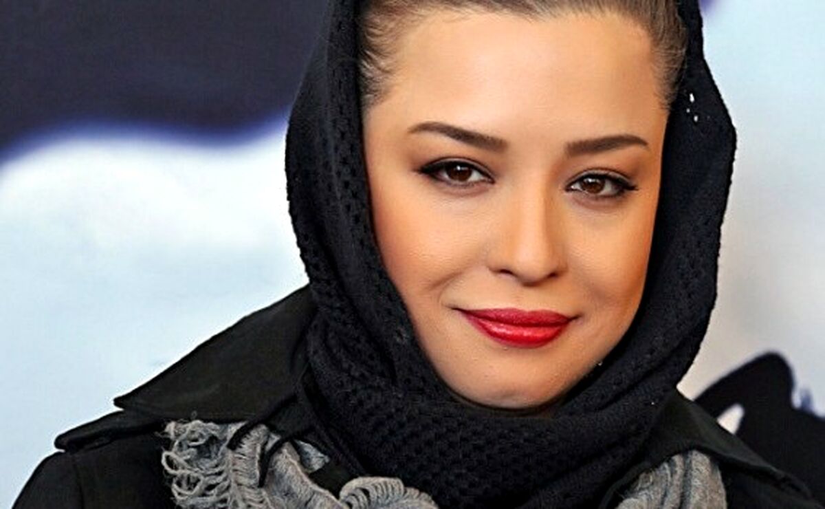 عکس پرحاشیه مهراوه شریفی نیا کنار آقای کارگردان!