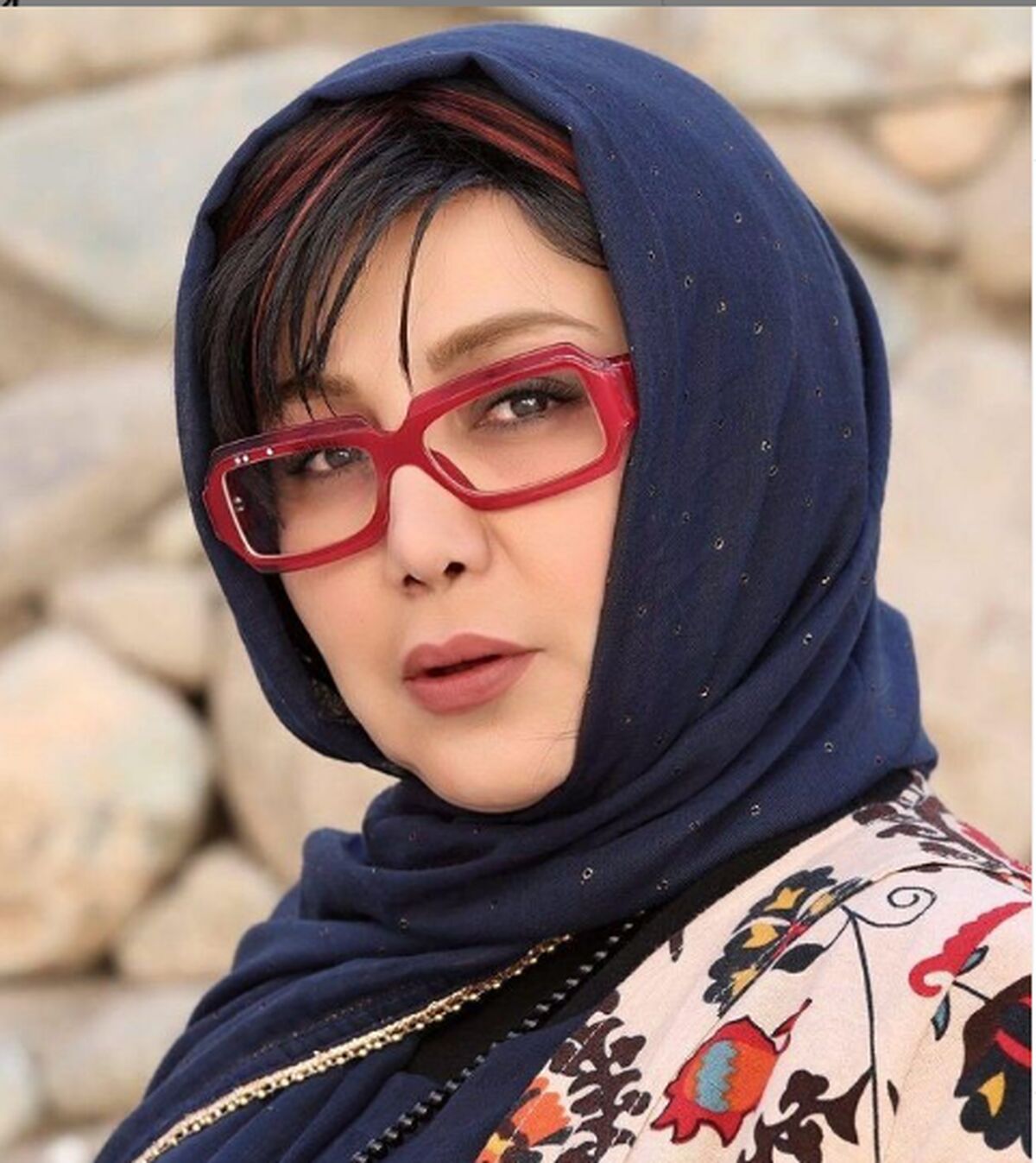 حرکت ناجور بهنوش بختیاری در نشست خبری+عکس 