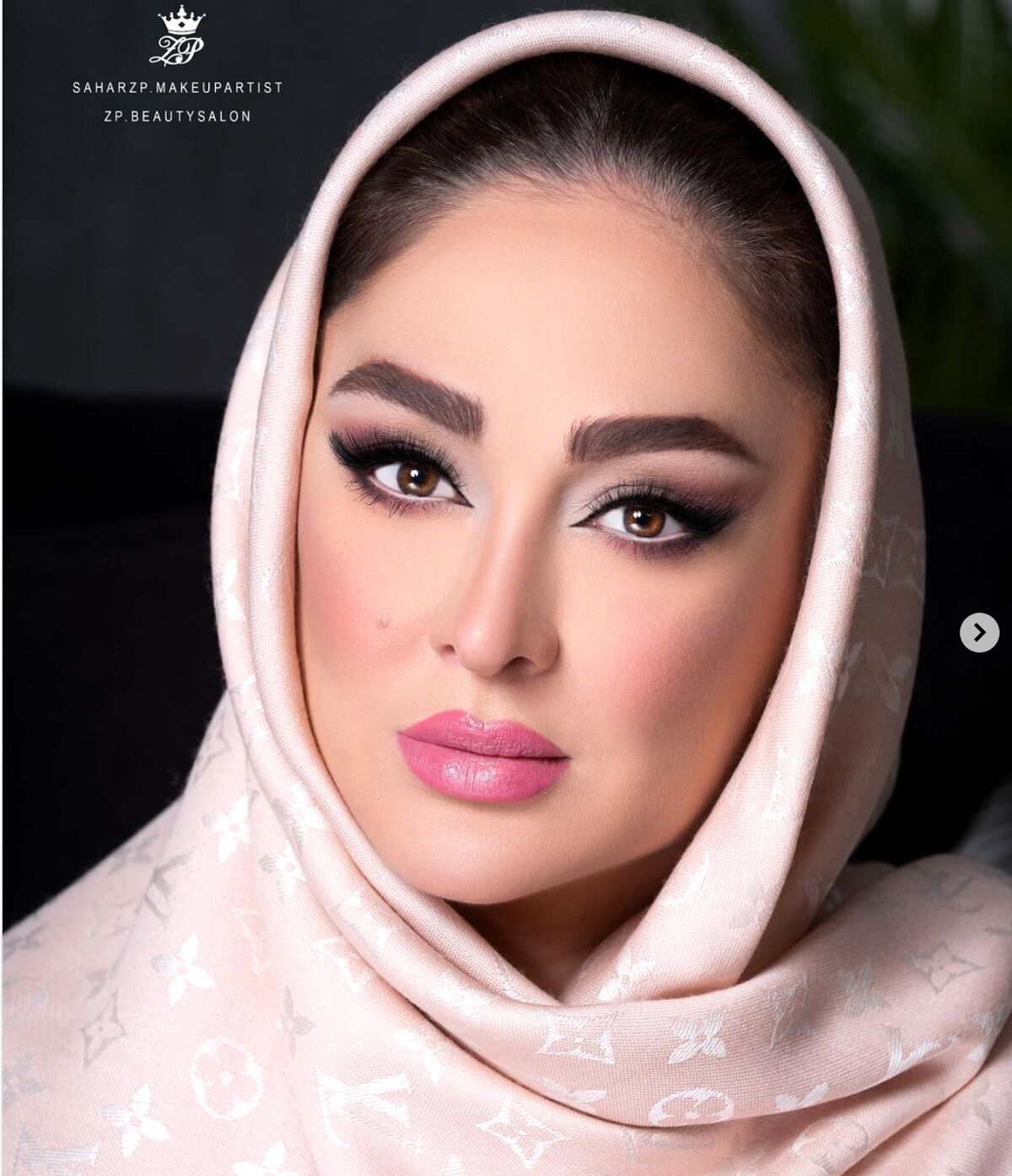 عکس جنجالی الهام حمیدی در کنار مربی باشگاهش