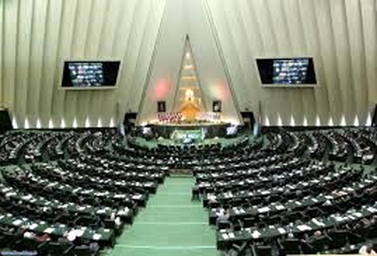 ورود جدی مجلس به بحث حقوق کارگران| دولت در حقوق کارگران اشتباه کرد 