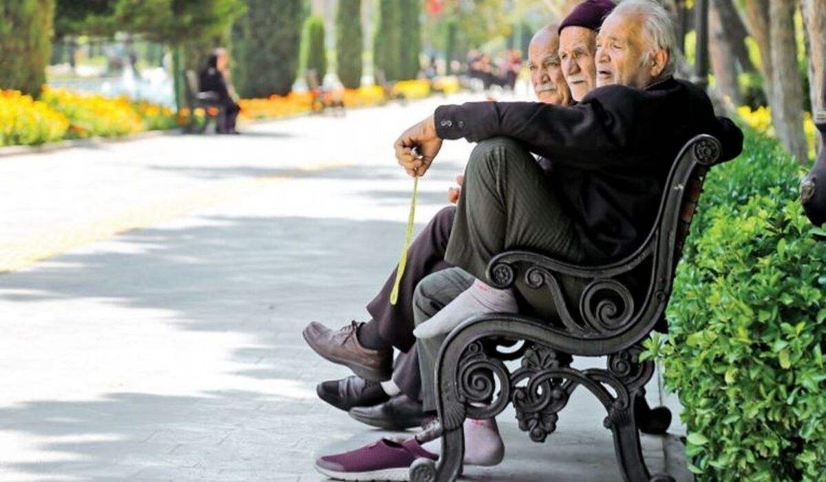 همسان سازی حقوق بازنشستگان و و مستمری بگیران به مرحله اجرا رسید