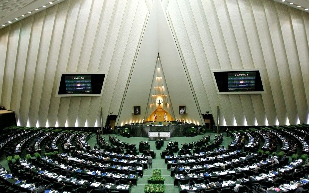 دو وزیر دولت رئیسی استیضاح می شوند