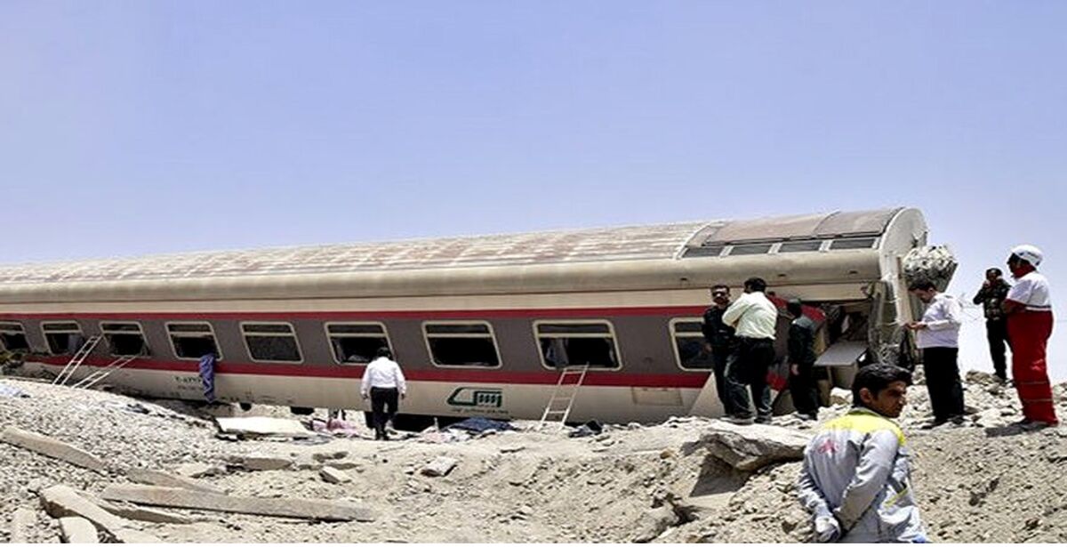 بازداشت مقصران حادثه تصادف قطار طبس-یزد  