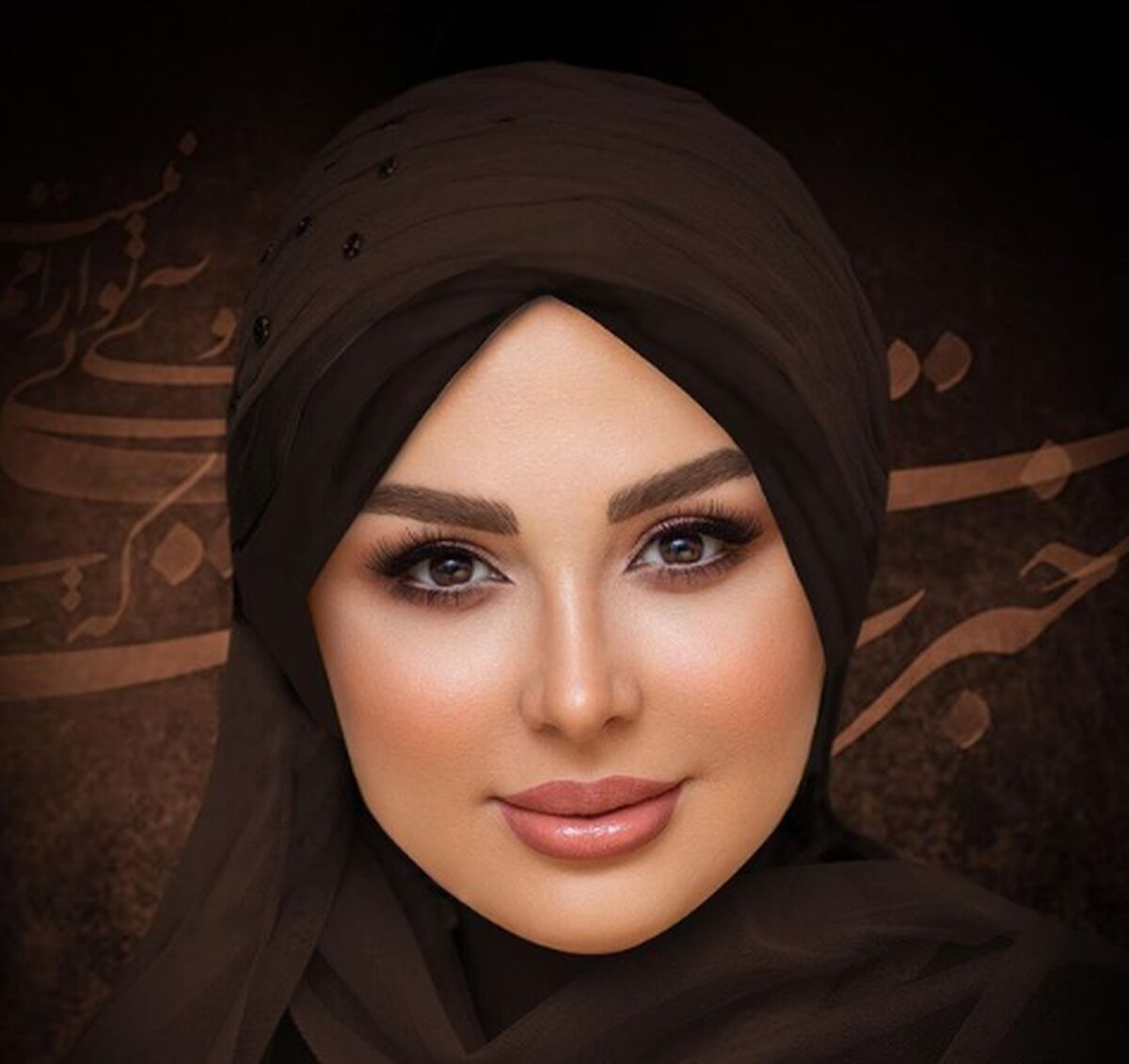 واکنش تند نیوشا ضیغمی به گاف رامبد جوان در خندوانه