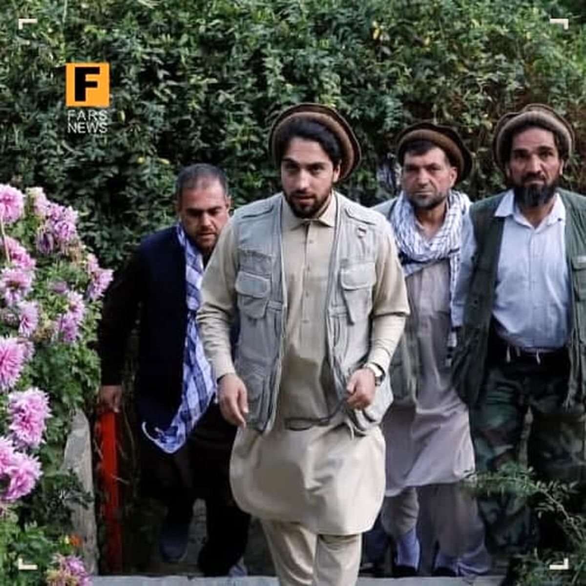 احمد مسعود گفت کناره گیری می کند!