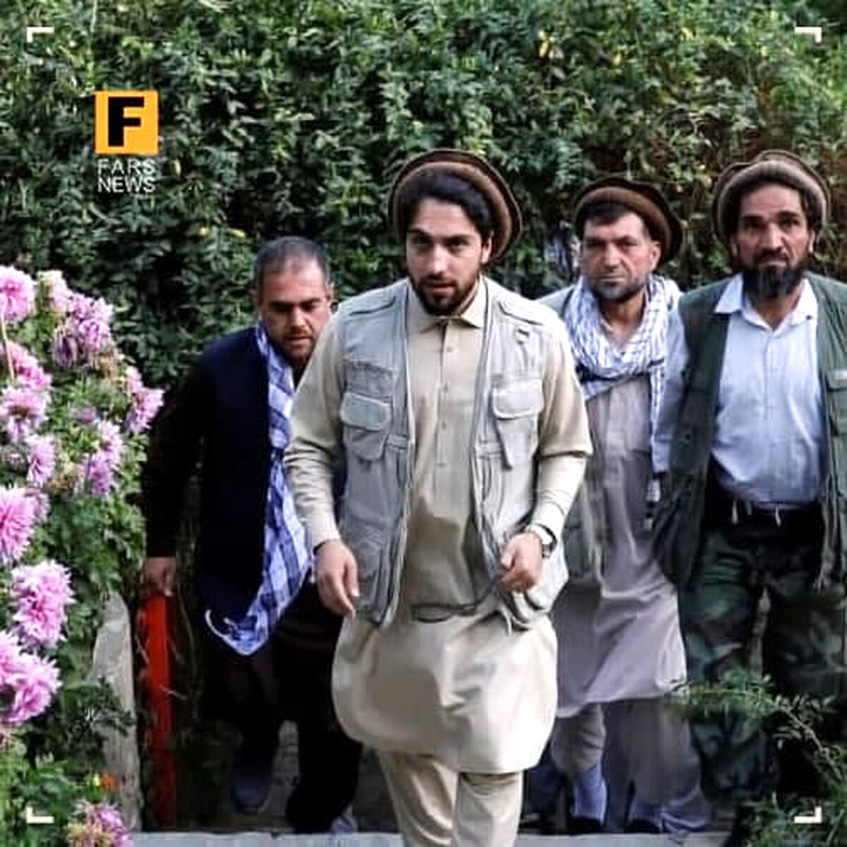 احمد مسعود گفت کناره گیری می کند!