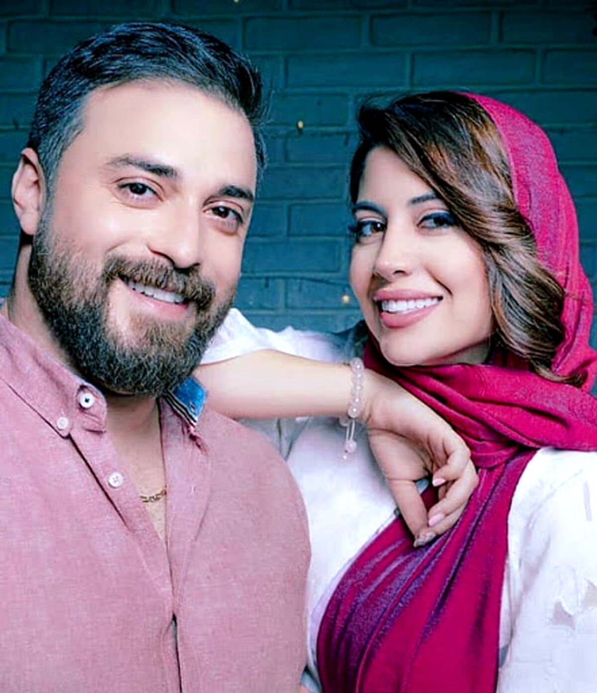 دابسمش جنجالی بابک جهانبخش در کنار همسرش