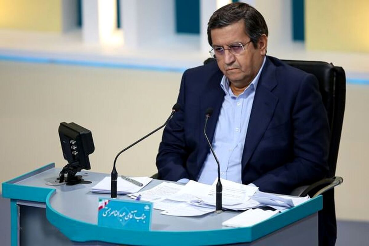 همتی : برای اینکه ثبات اقتصادی شکل بگیرد من دو ترفند را به کار میگیرم