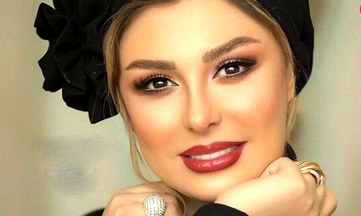نیوشا ضیغمی با تیپ و قیافه ای که از آن خودش نیست! | باور می کنید این زن نیوشا ضیغمی باشد؟