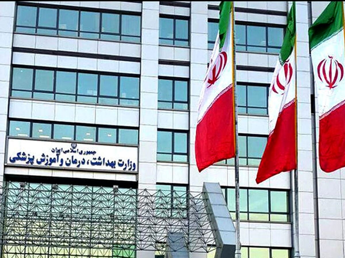 ۱۰۰ هزار نفر در وزارت بهداشت استخدام می شوند