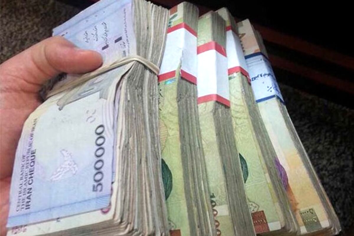 سناریو دولت برای واریز عیدی کارمندان| مبلغ عیدی کارمندان چقدر است؟