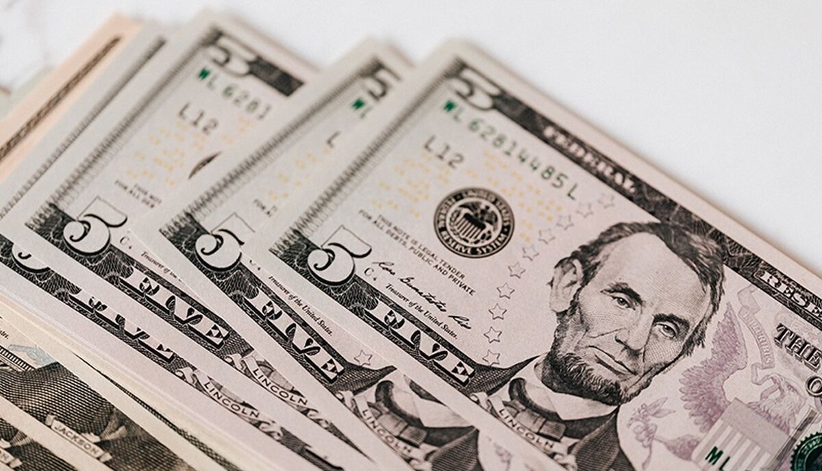 پیش بینی مهم قیمت دلار | آخرین قیمت دلار چقدر شد؟
