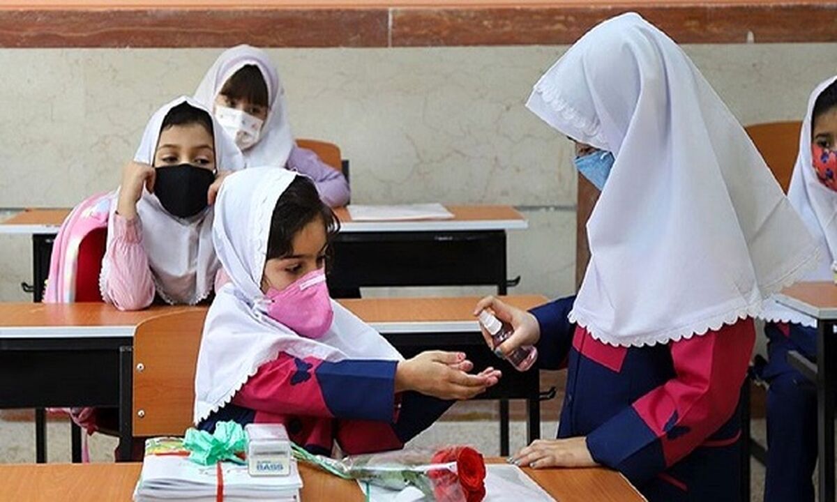 بازگشایی مدارس از آبان ماه قطعی شد؟ 
