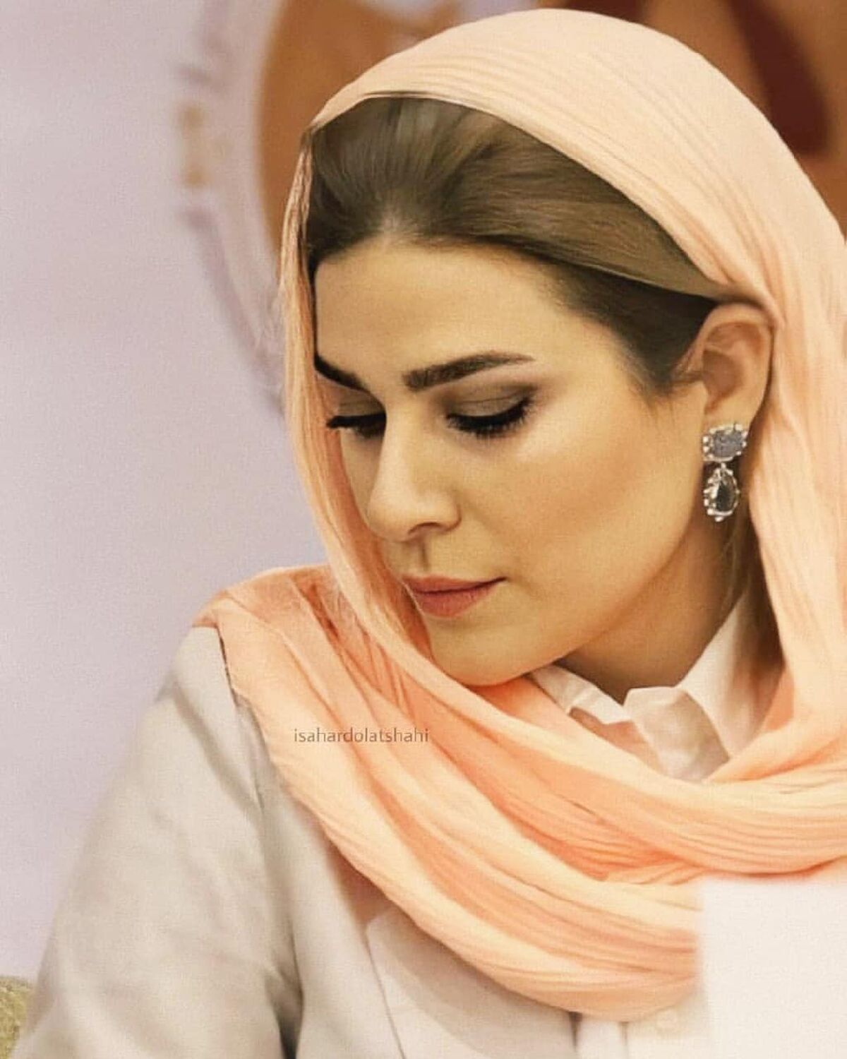 سلفی جدید سحر دولتشاهی در ماشین