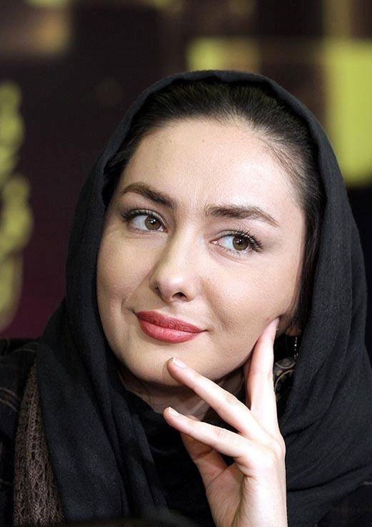 سگ گردانی هانیه توسلی در خارج از کشور با تیپ باورنکردنی!  