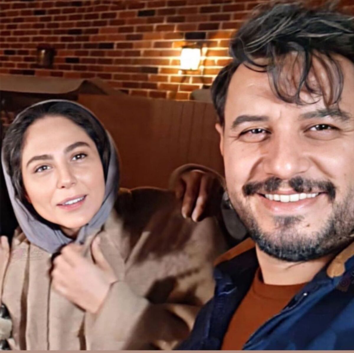 ژست نامتعارف جواد عزتی در سریال زخم کاری