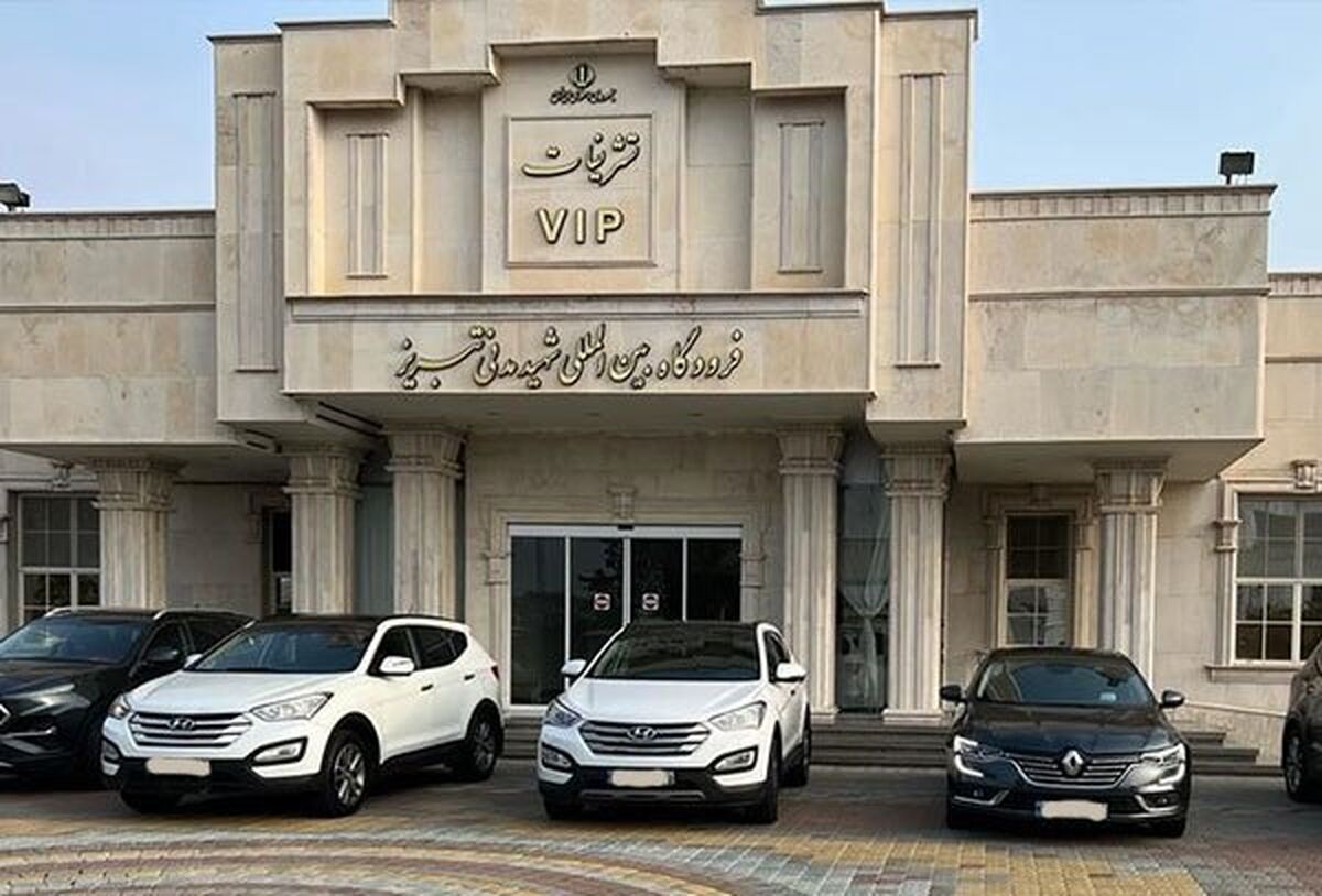 اجاره خودرو با راننده در تبریز آرکارنت