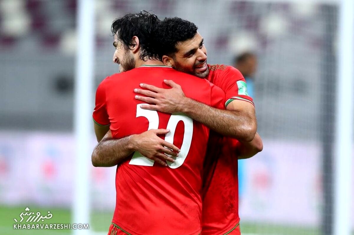 آشتی پر احساس عاطفی مهدی طارمی با سردار آزمون + عکس