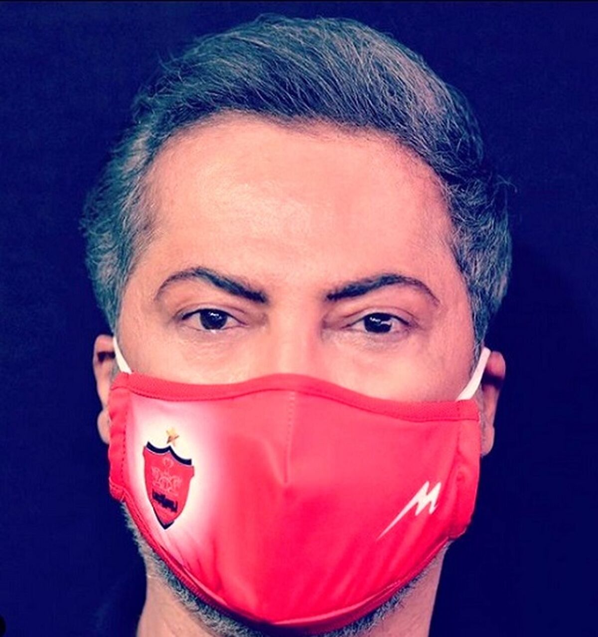 واکنش ها به درگذشت مهرداد میناوند در فضای مجازی