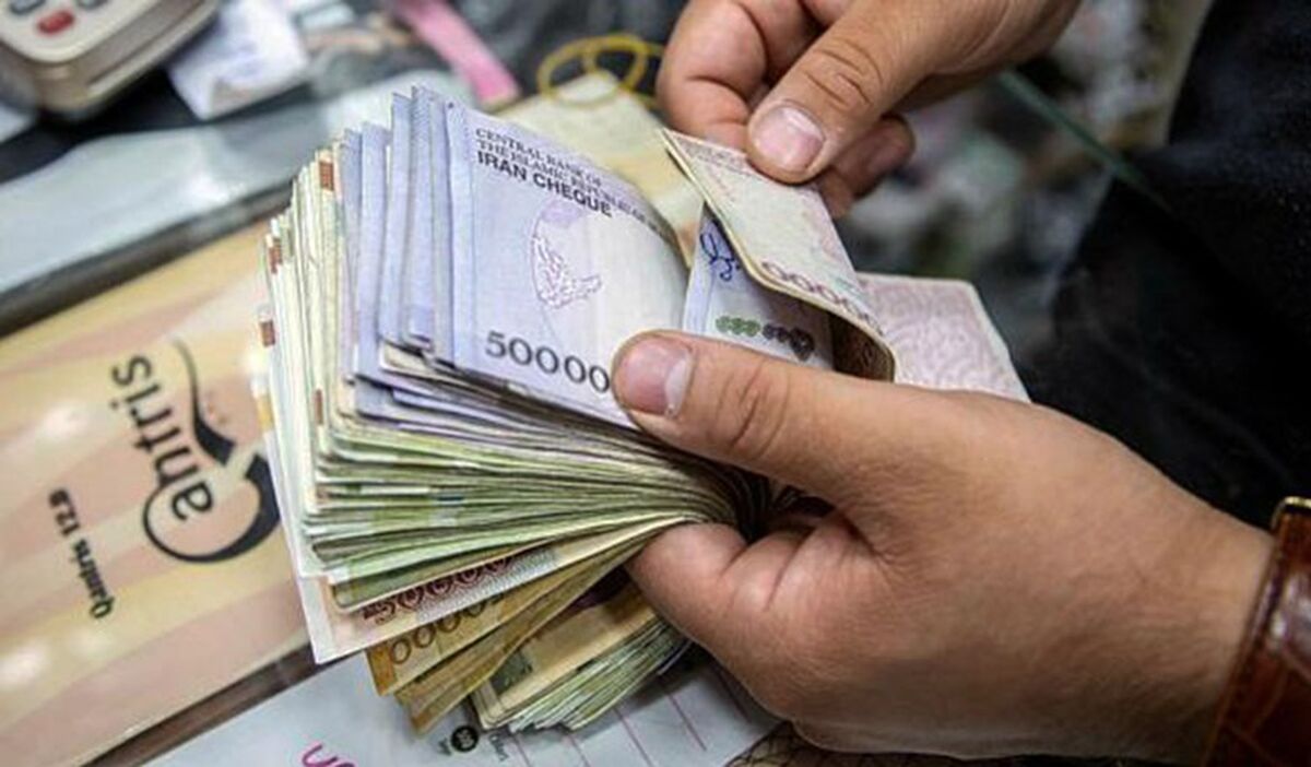 حقوق و مزایای کارمندان و بازنشستگان پرداخت شد  | مبلغ نهایی حقوق کارمندان در 1402 