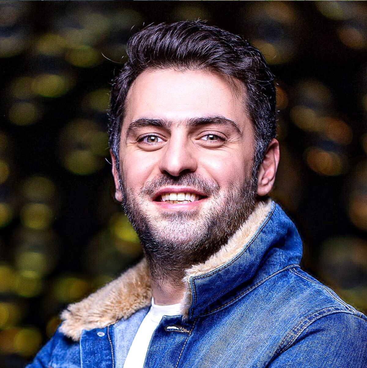 علی ضیا از خواهر خود رونمایی کرد