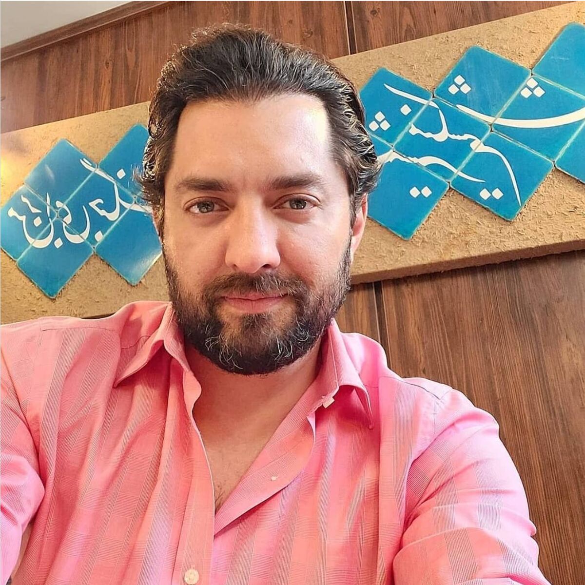 بهرام رادان سیاه پوش شد