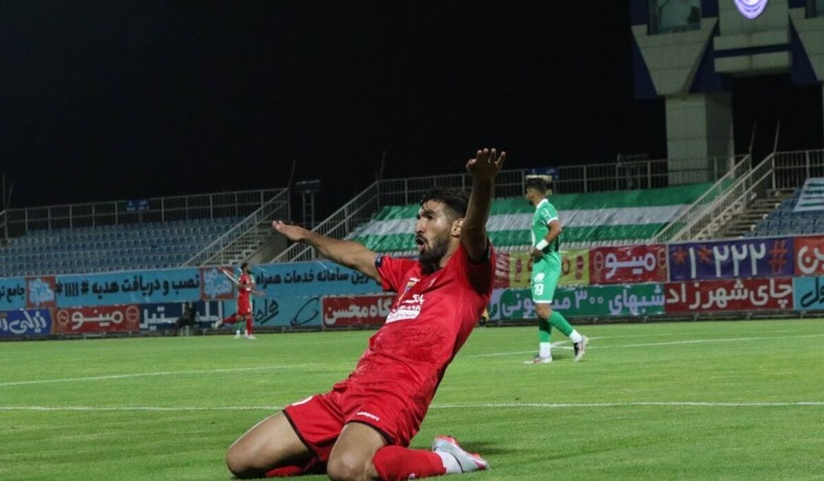 حرکت زشت مغانلو بعد از سپاهانی شدن