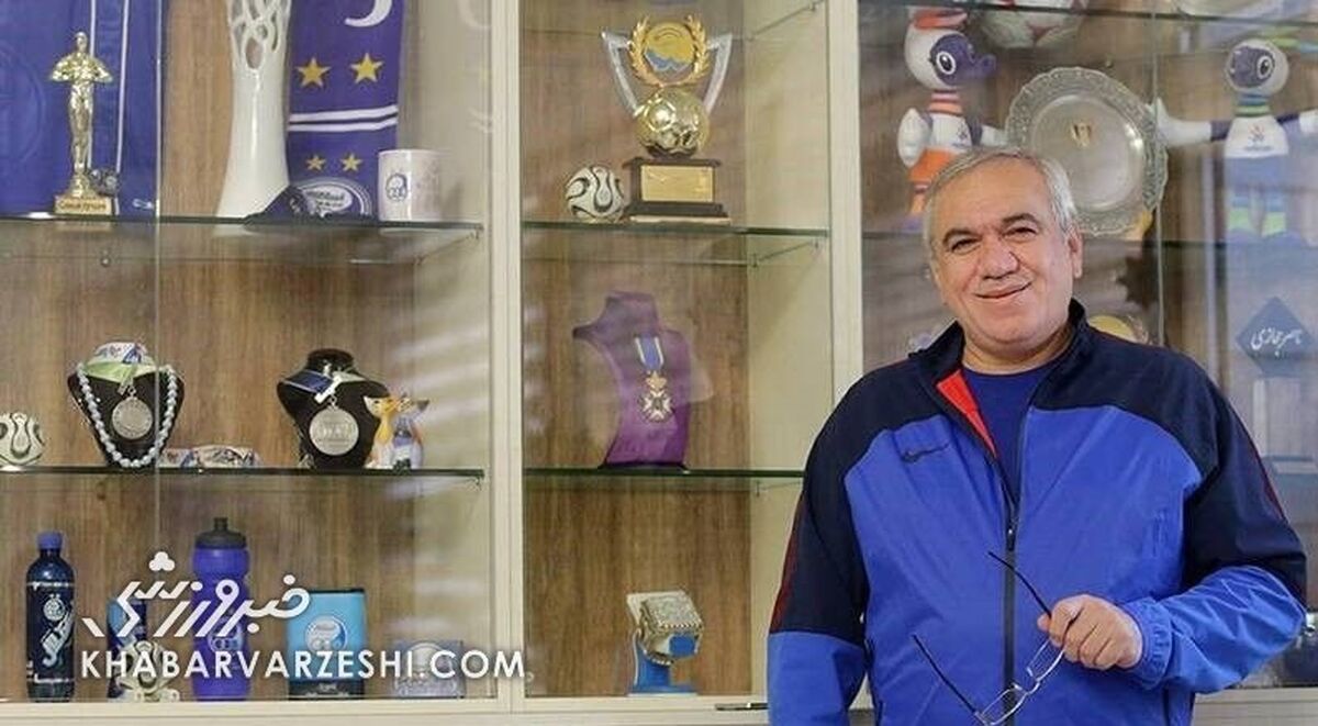   فتح الله زاده در باشگاه استقلال چه می کرد؟