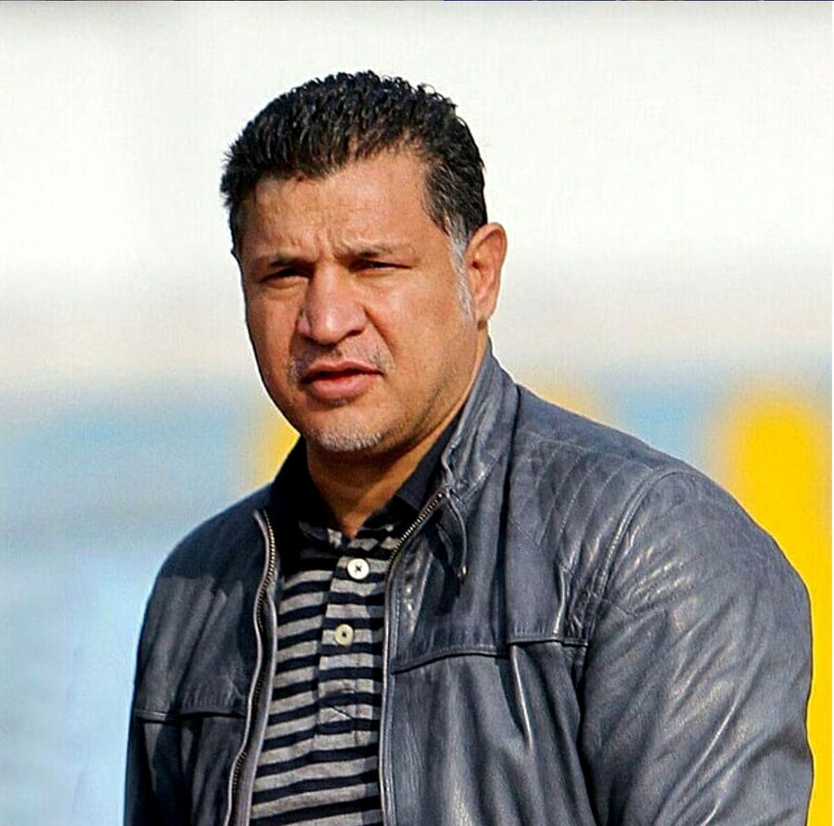 وانت سواری و کفش های کهنه علی دایی