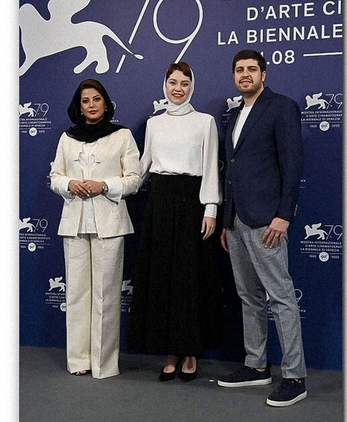 تشویق ممتد طناز طباطبایی و شادی کرم رودی در جشنواره ونیز 