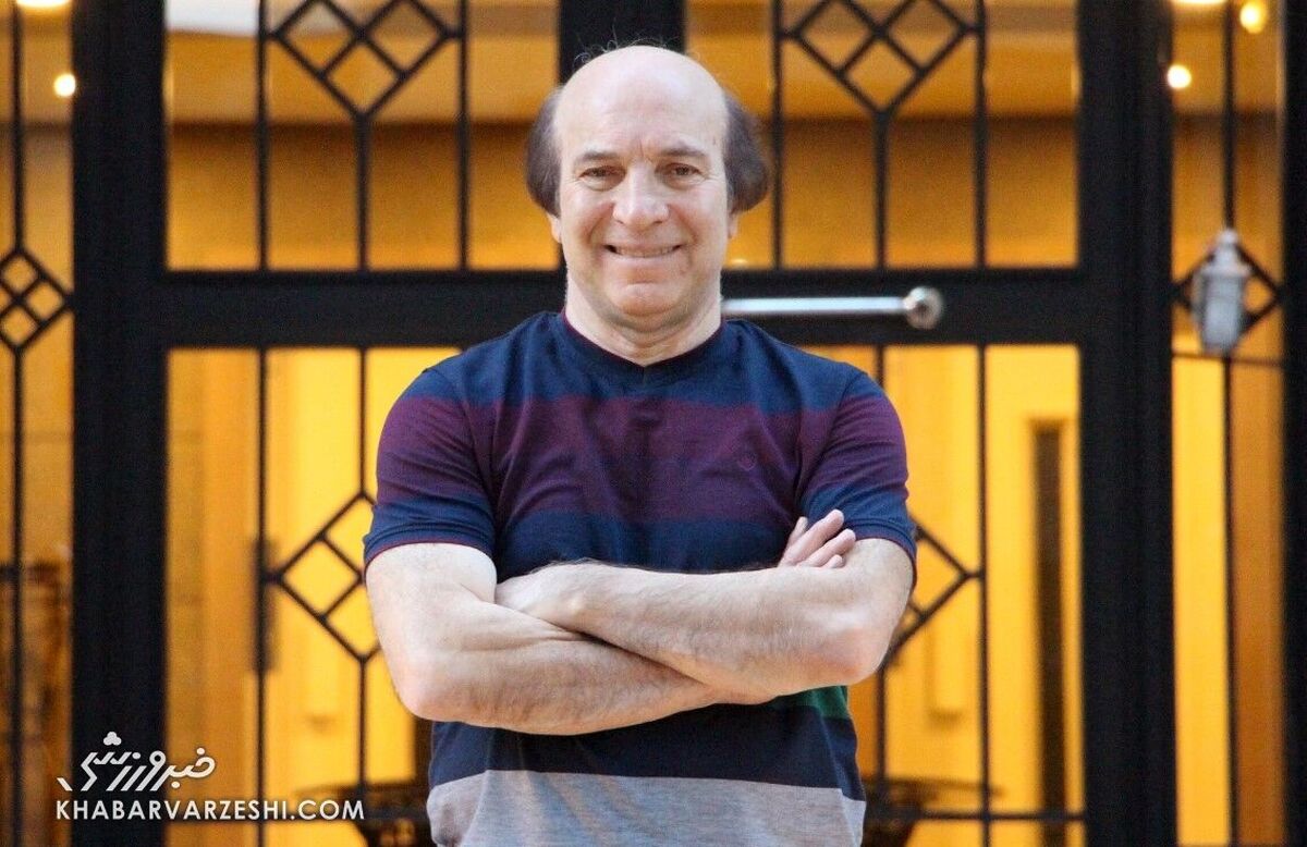 چرا بازیکن استقلال را به تیم ملی دعوت نمی کنند؟| همه می خواهند تیم فرهاد را به زیر بکشند! 