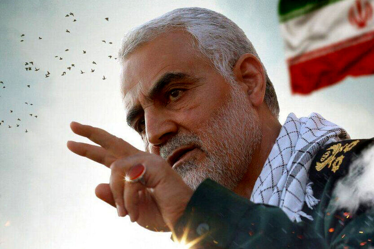 انتشار تصویری جدید از شهید سلیمانی به مناسبت اولین سالگرد