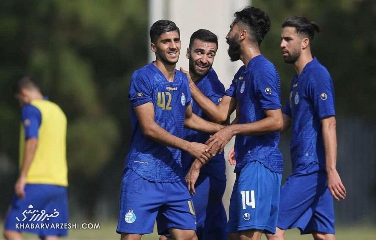 هافبک استقلال جدا می شود
