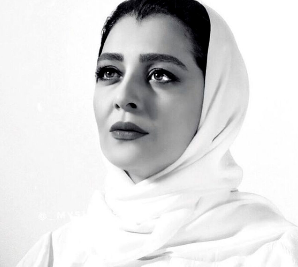 دو نفره ساره بیات و محمدرضا گلزار + عکس جنجالی