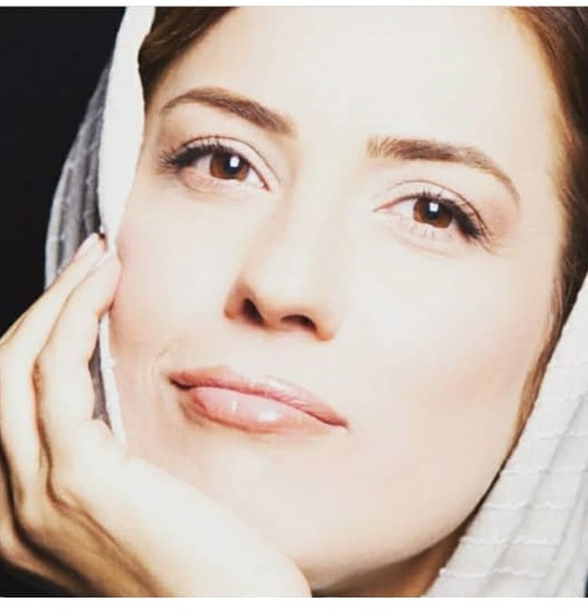 قیافه اجق وجق سارا بهرامی در 39 سالگی| بهش میاد 39 سالش باشه؟