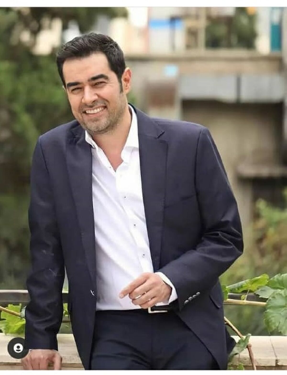 عکس دیده نشده شهاب حسینی کنار همسر خیلی جوانش